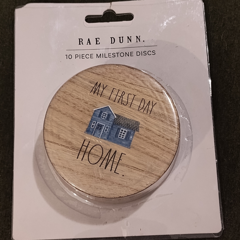 NWT! RAE DUNN MILESTONE Discs (10ct)
